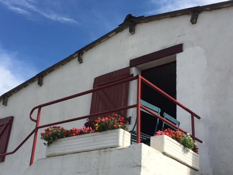 Le Depot Appartement Du Canal 80M2 A Champvert Dış mekan fotoğraf