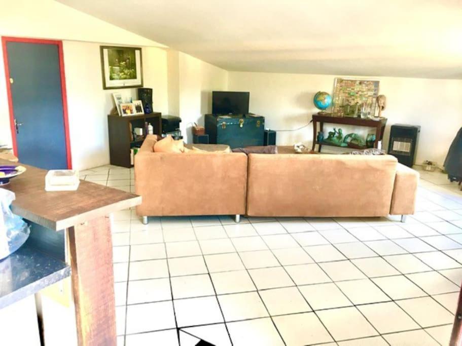 Le Depot Appartement Du Canal 80M2 A Champvert Dış mekan fotoğraf